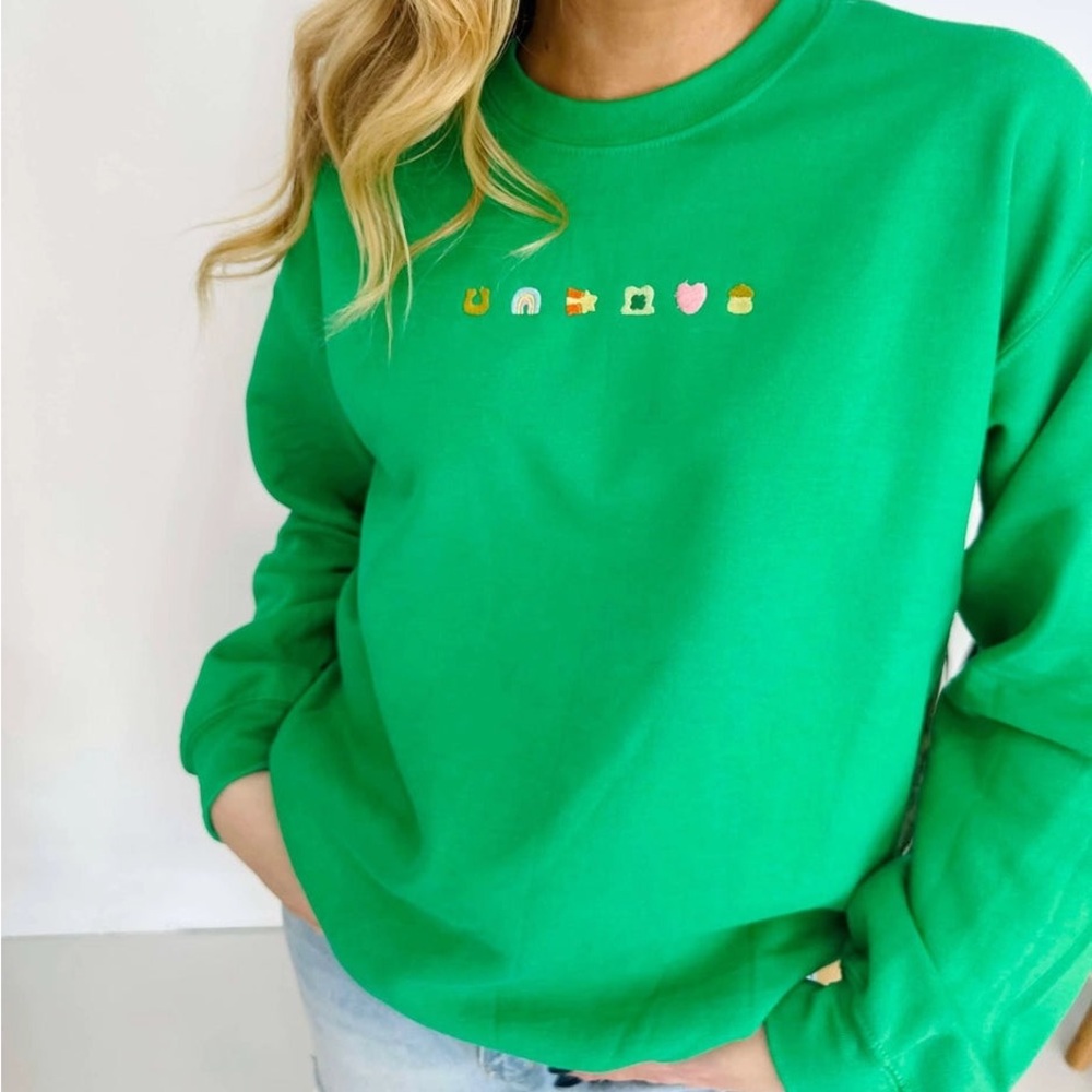 NWOT Lucky Charms Embroidered Sweatshirt